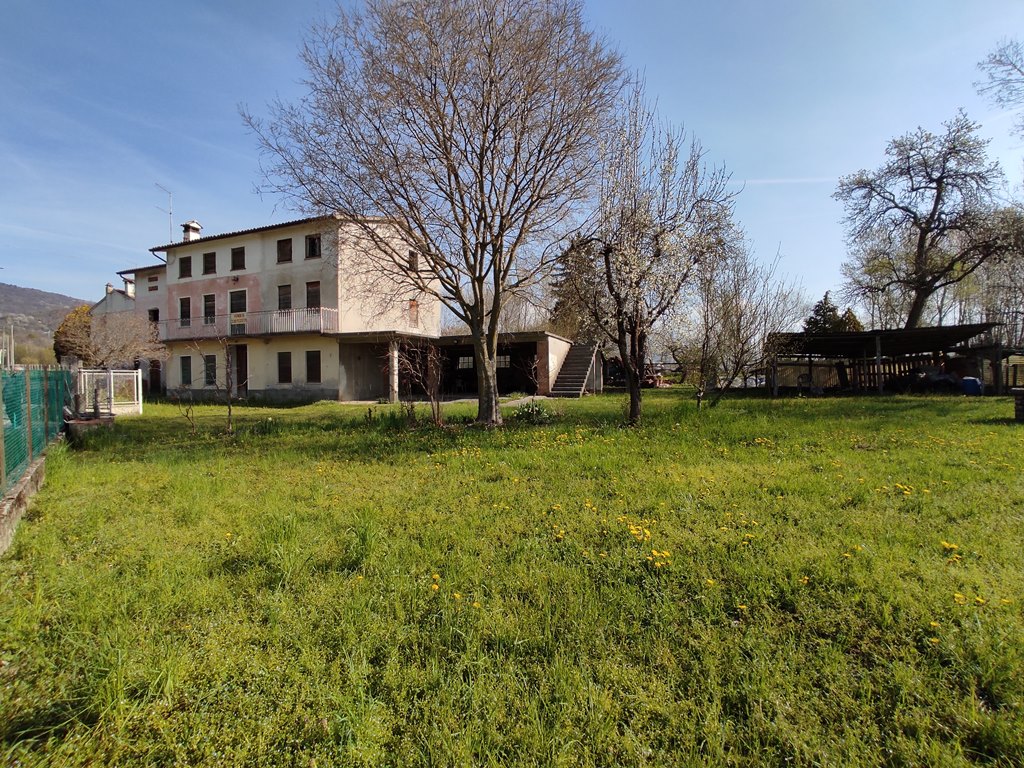 Casa singola in vendita a Pederobba