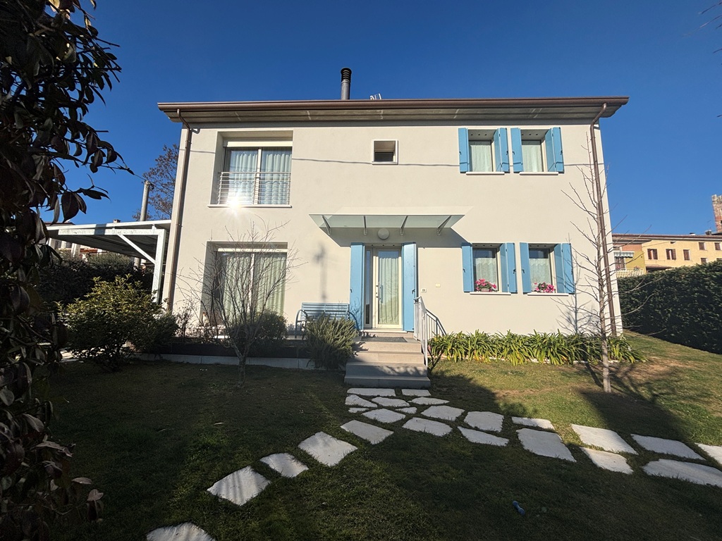 Casa singola in vendita a Maser