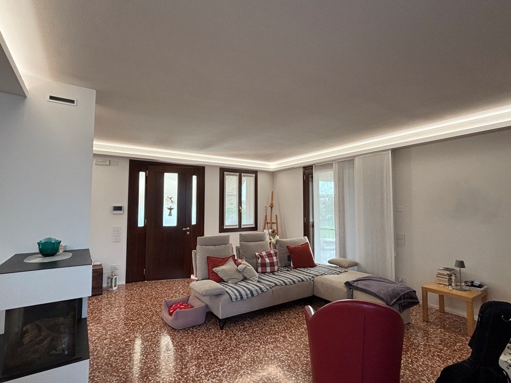 Villa in vendita a Crocetta del Montello