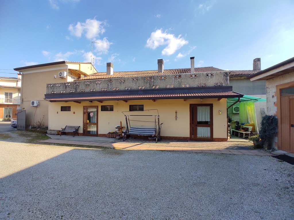 Casa singola in vendita a Crocetta del Montello