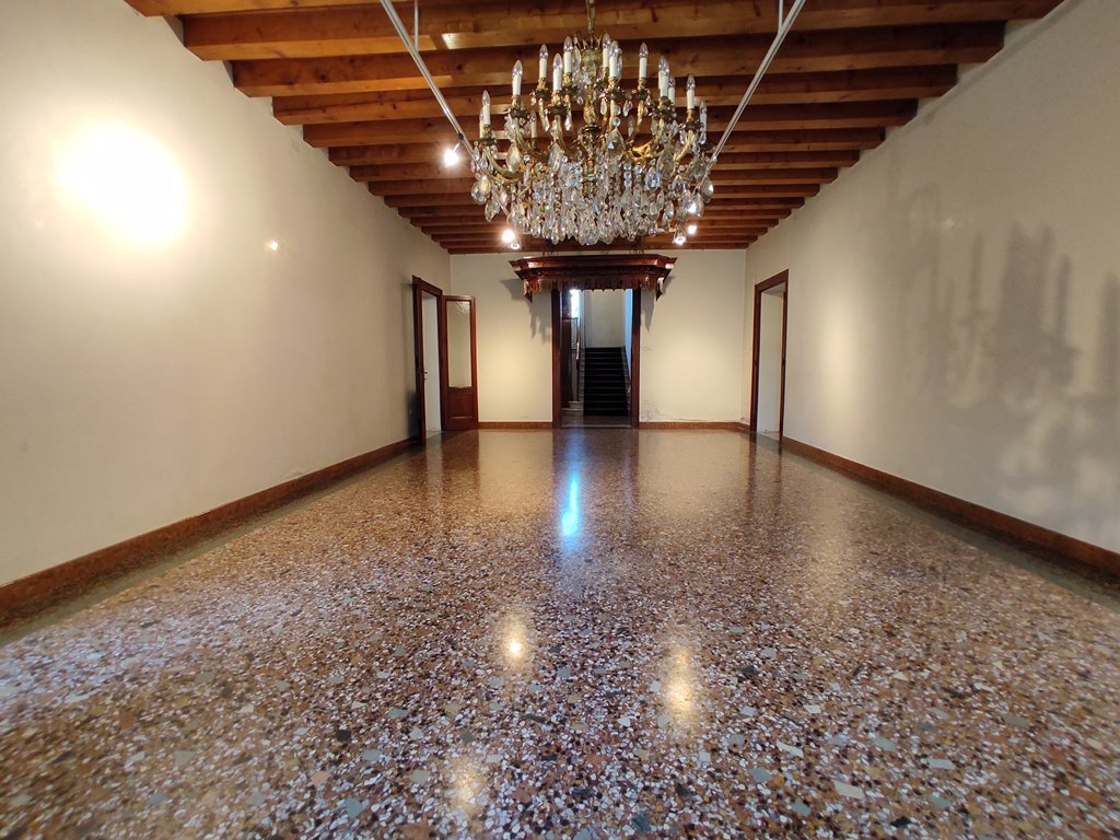 Villa in vendita a Fonte