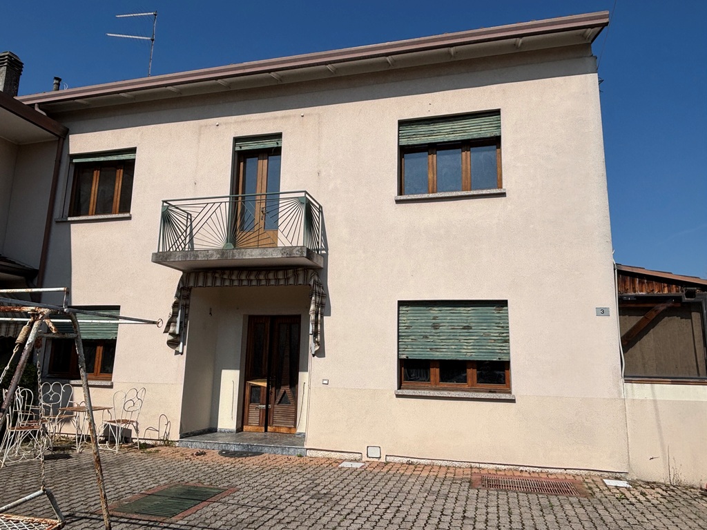 Bifamiliare in vendita a Trevignano