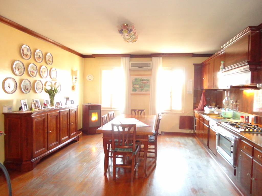 Casa singola in vendita a Fonte