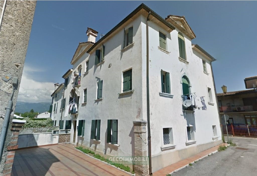 21 Via Curogna - Google Maps