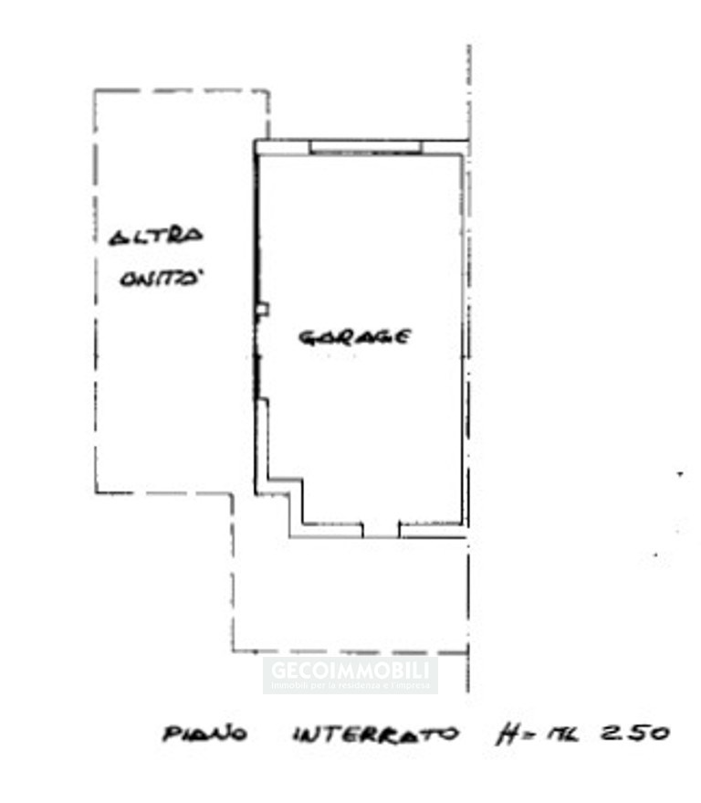 Plan. Garage